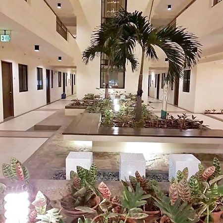 The Atherton Paranaque City Ngoại thất bức ảnh