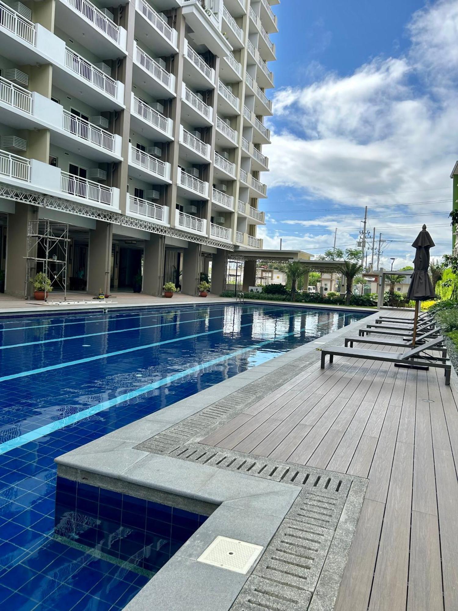 The Atherton Paranaque City Ngoại thất bức ảnh