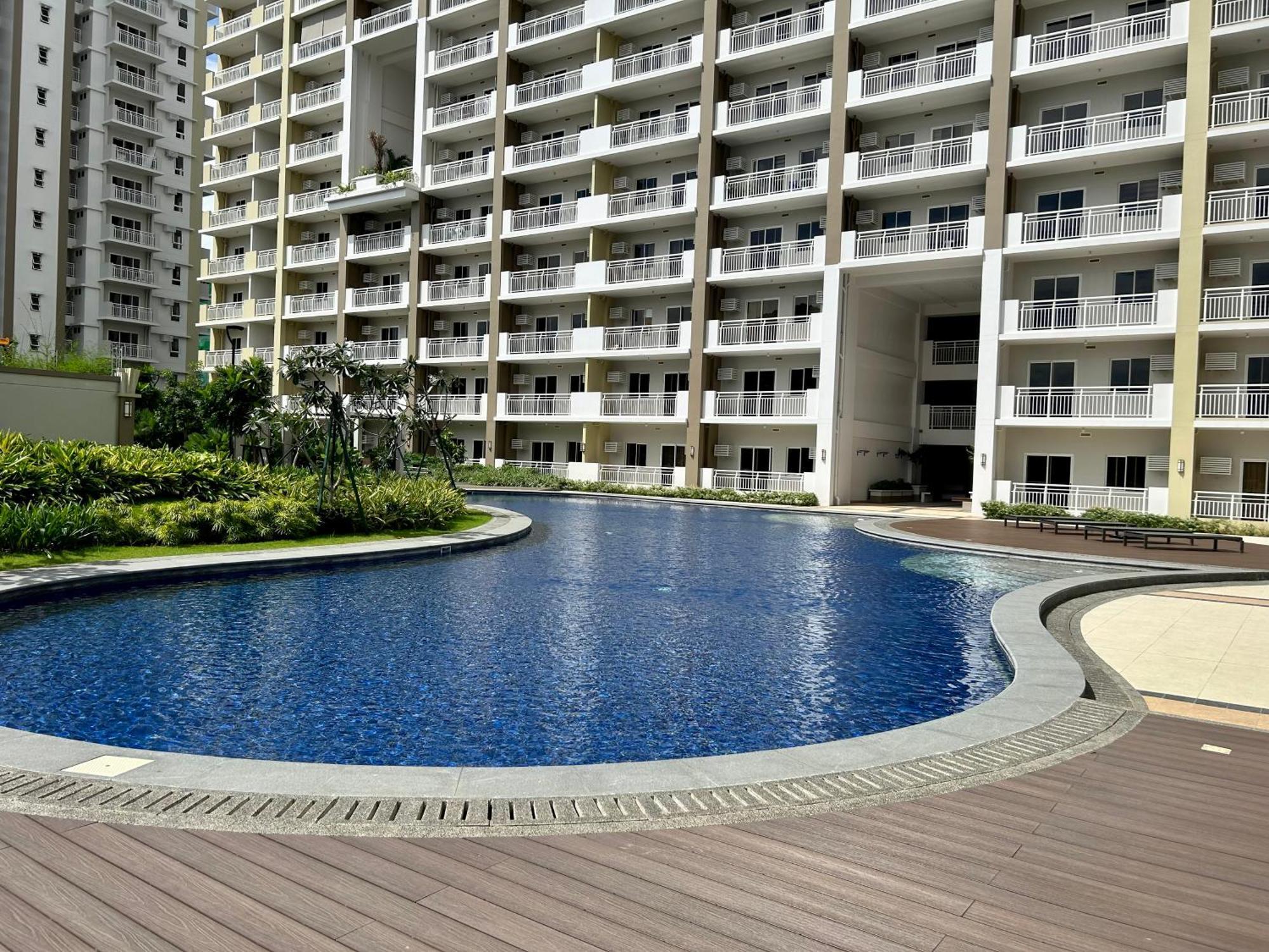 The Atherton Paranaque City Ngoại thất bức ảnh